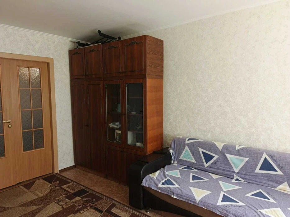 RLT O01 Продам 2 кімнатну квартиру в цегляному будинку, прос
