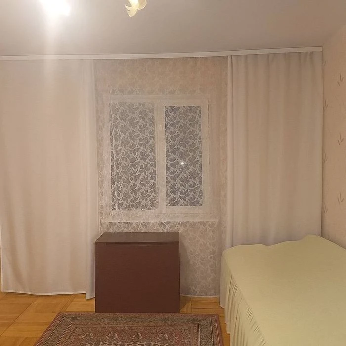 Обмін на 1-но кімнатну Єськова, Ремзавод. Продаж 2-во кімнат