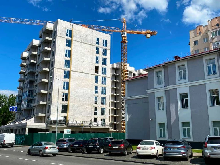 Квартира. Чернігів, Гонча вул. (Горького), (Будинок)