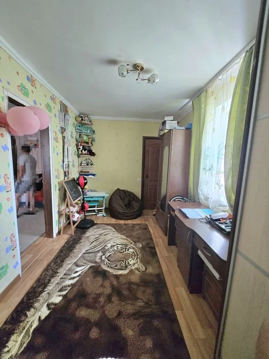 Продаж 2 кімнатної квартири, цегла, підвал
