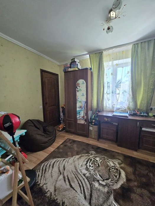 Продаж 2 кімнатної квартири, цегла, підвал