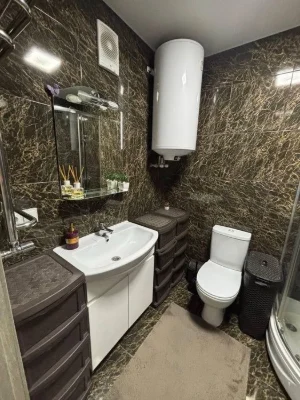 Продам 1 кім.кв.вул.Незалежності