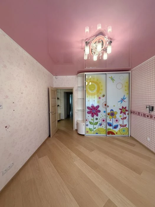 Продається шикарна 3 кімнатна квартира