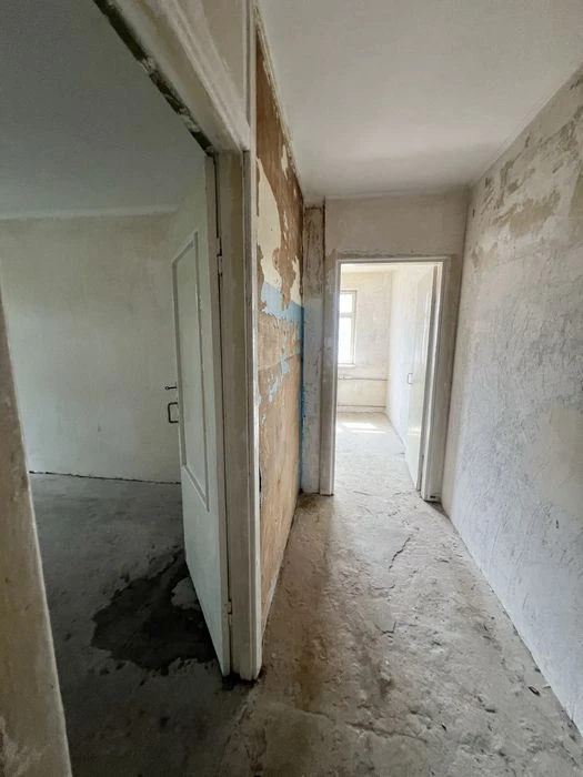 Продам 2-х кімнатру квартиру в центрі міста по вул. І. Мазеп