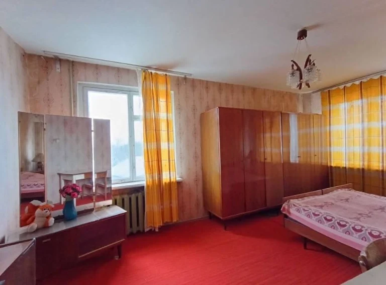 3-кімнатна квартира.  СС