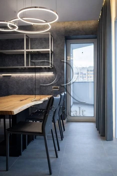 Without % Sale of a 3-room apartment on Ivasyuka, 12D
