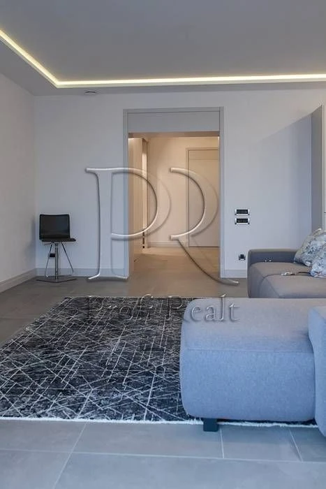 Without % Sale of a 3-room apartment on Ivasyuka, 12D
