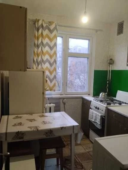 Продаю 3-кім.Кв. 62м2(Тепла) Просп.Перемоги/ЦЕНТР. Ринок. Вс