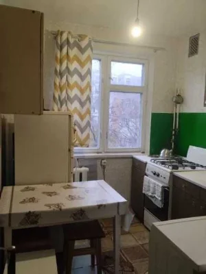 Продаю 3-кім.Кв. 62м2(Тепла) Просп.Перемоги/ЦЕНТР. Ринок. Вс
