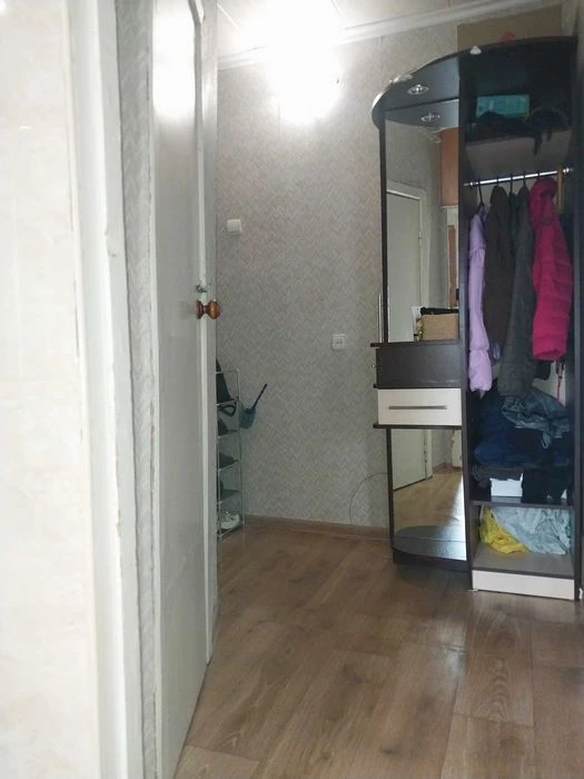 Квартира в кирпичном доме, 3/5, в районе Сивер-авто