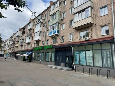 Продаж 3-кім. квартири  ЦЕНТР ЦУМ Будинок Книги. Укомплектов