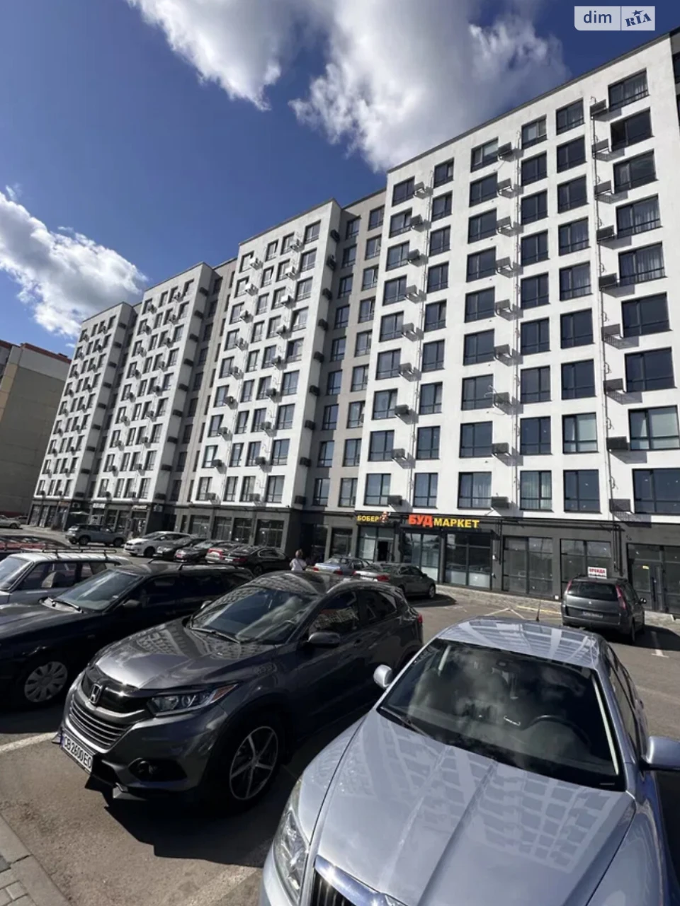 Продаж Квартира Масани