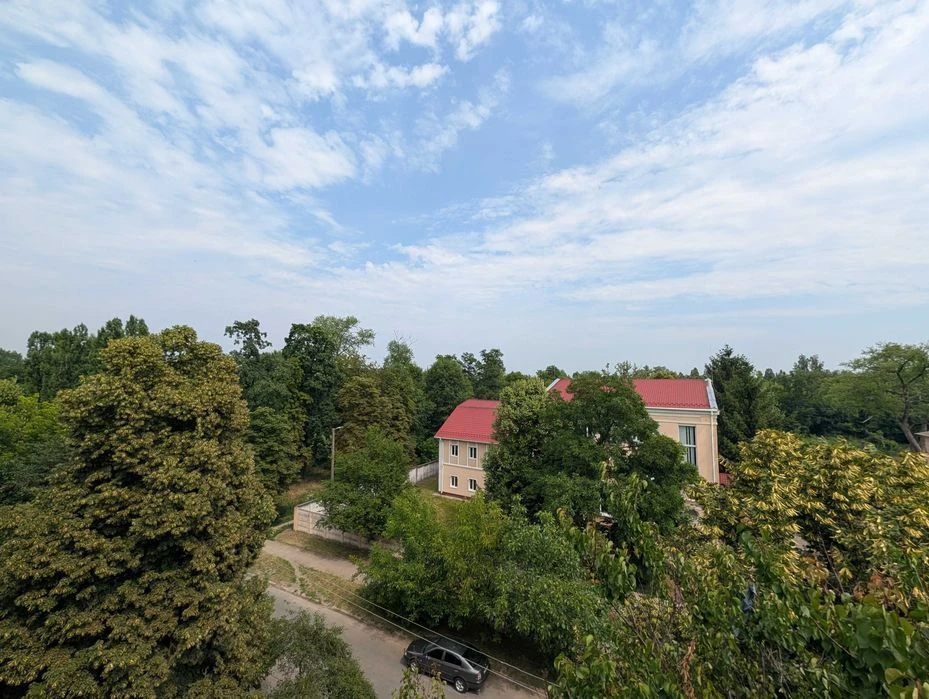 1-кімнатна квартира в цегляному будинку, готова до заселення