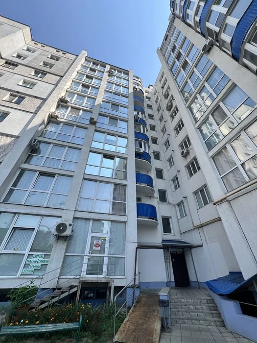 Продаж квартири з ввтономним опаленням в зручній локаціі