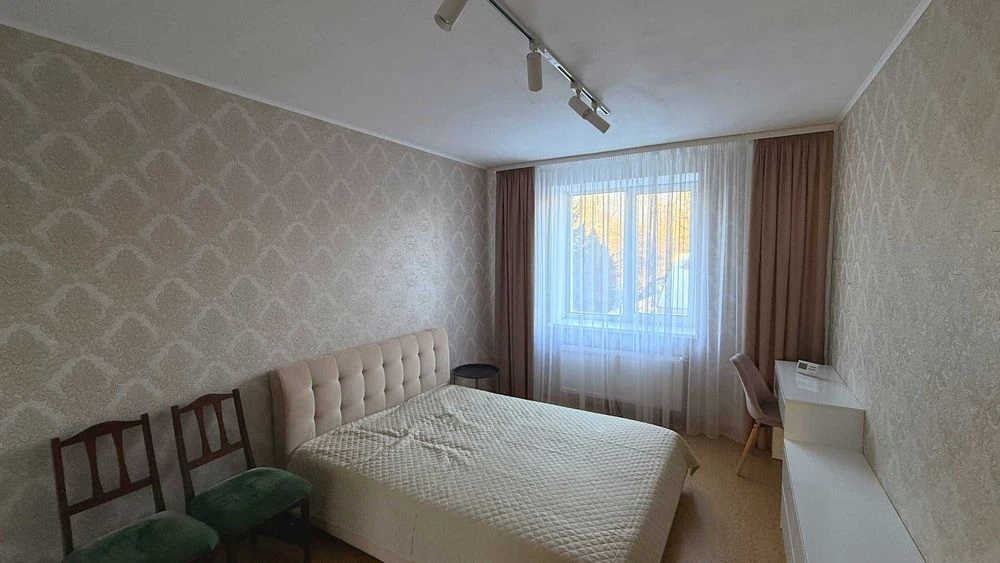 СМ Простора 3 кімнатна квартира АВТОНОМНЕ опалення район "ЛІ