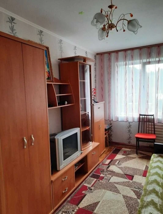 2 комнатная квартира по ул Старобелоусской, 3 этаж