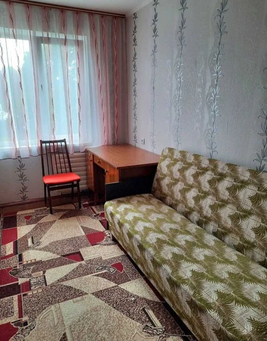 2 комнатная квартира по ул Старобелоусской, 3 этаж