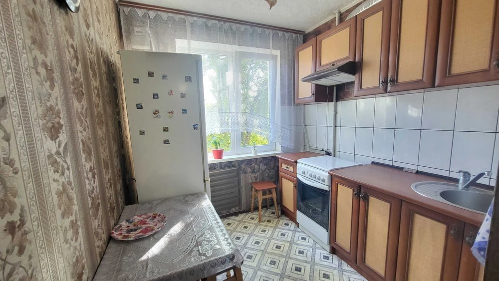 2 комнатная квартира по ул Старобелоусской, 3 этаж