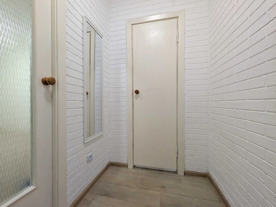1-кімнатна квартира, вул. Пухова, 39 м², поруч Березовий Гай
