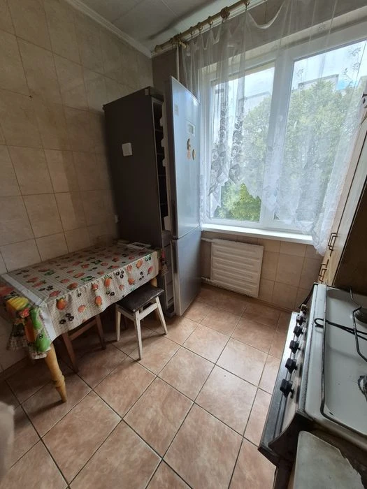Продаж 4- х кімнатної квартири Г. ПУХОВА