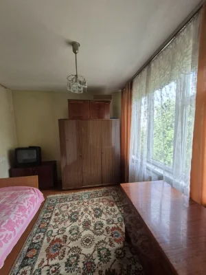 Продаж 4- х кімнатної квартири Г. ПУХОВА