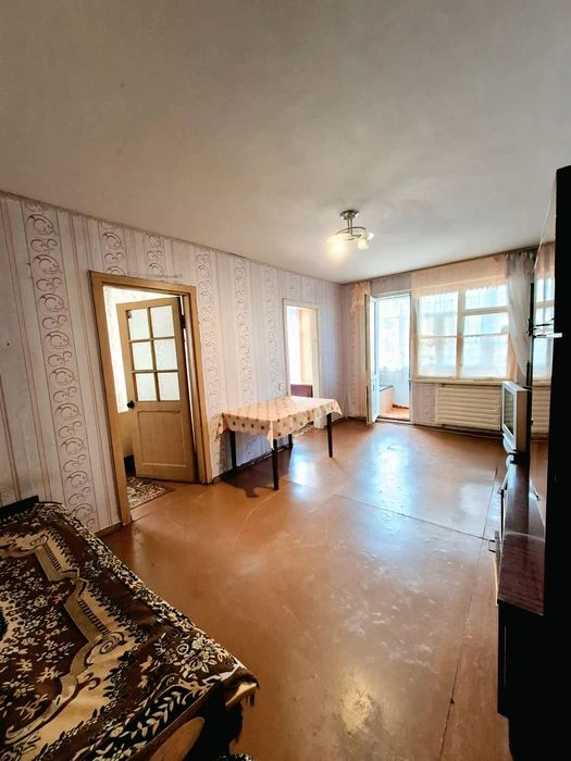 Продаж 4- х кімнатної квартири Г. ПУХОВА