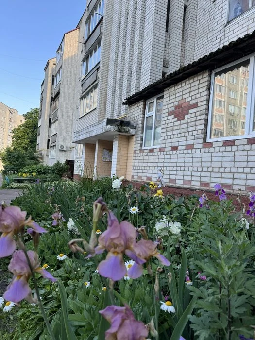 Продам 3-х кімнатну квартиру, 102,7 кв.м