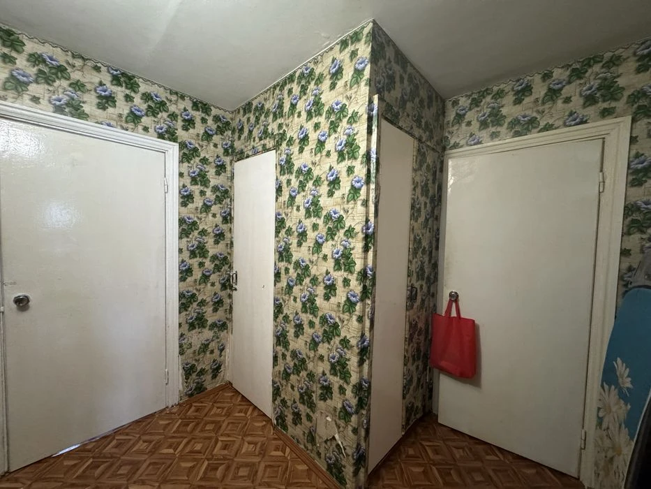 Продаж 3-кімнатної квартири в районі Голлівуду, 68 м². ЄВідн