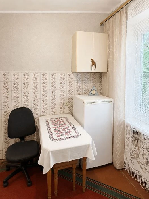 Продається 2-кімнатна квартира по вул. Соборності (колишня Д