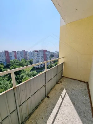 2 кімнатна квартира 86м2 з індивідуальним опаленням район Пр
