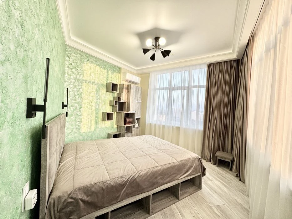 2 к квартира на 5 кутах продаж