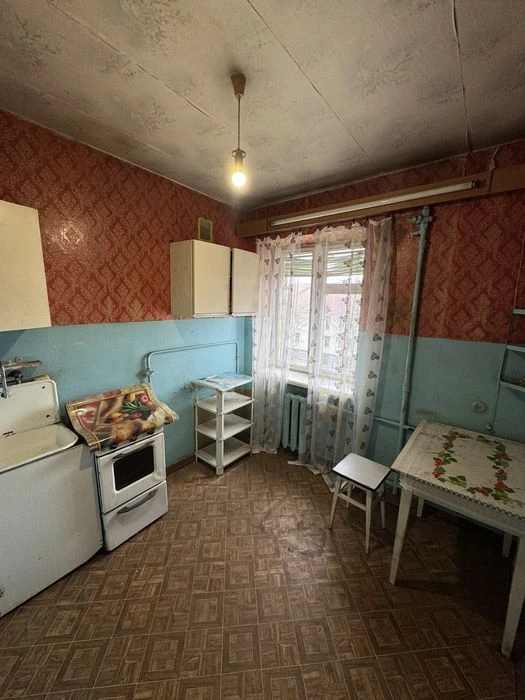 Продаж 1-кім. квартири  в Центрі вул. Івана Мазепи (“Хіміки”