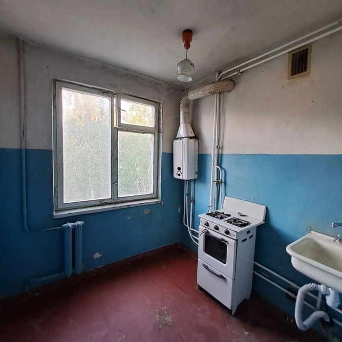 Продаж 2-кім кв по  пр. Миру