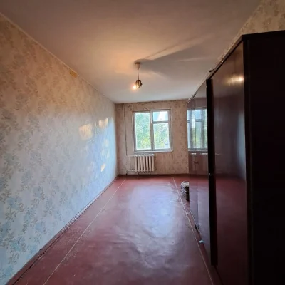 Продаж 2-кім кв по  пр. Миру