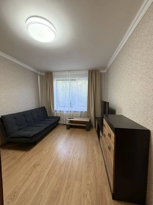 1 поверх.НОВИНКА Продаж гарної  1 кім