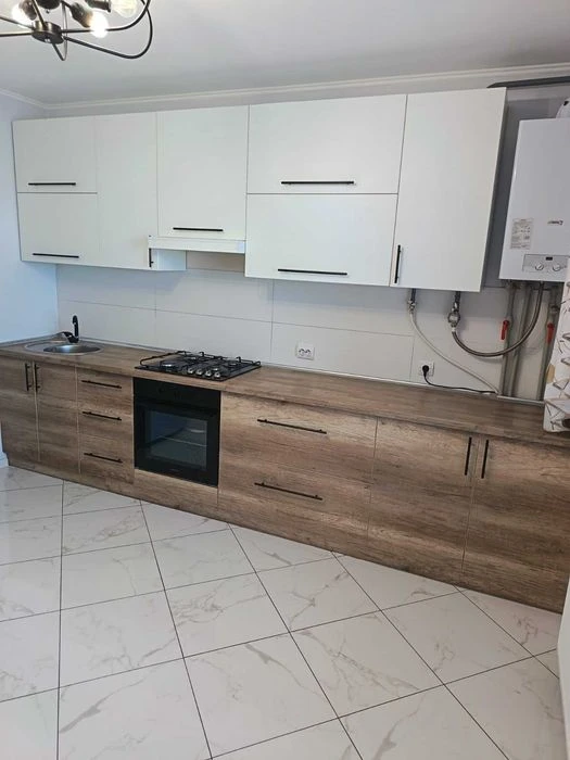 Продається сучасна 1 кім.кв ЦЕНТР ДеснянськаПравда 60а Авт.