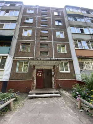 В продажу 3 кімнатна квартира
