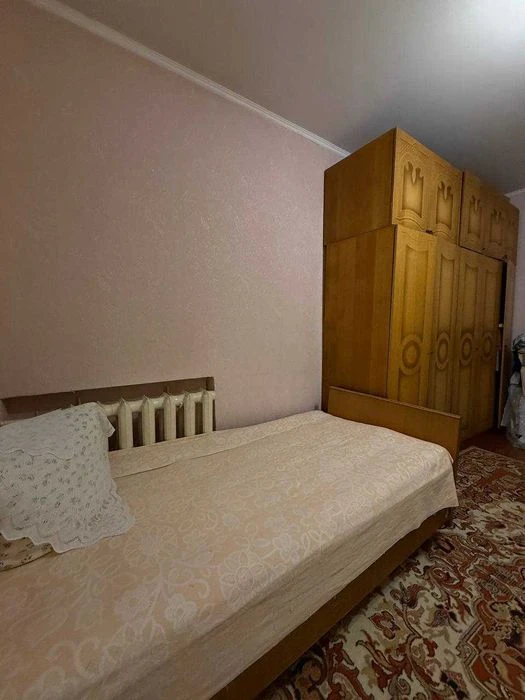 Ціна знижена! 3-кімнатної квартири в центрі міста, район 5 к