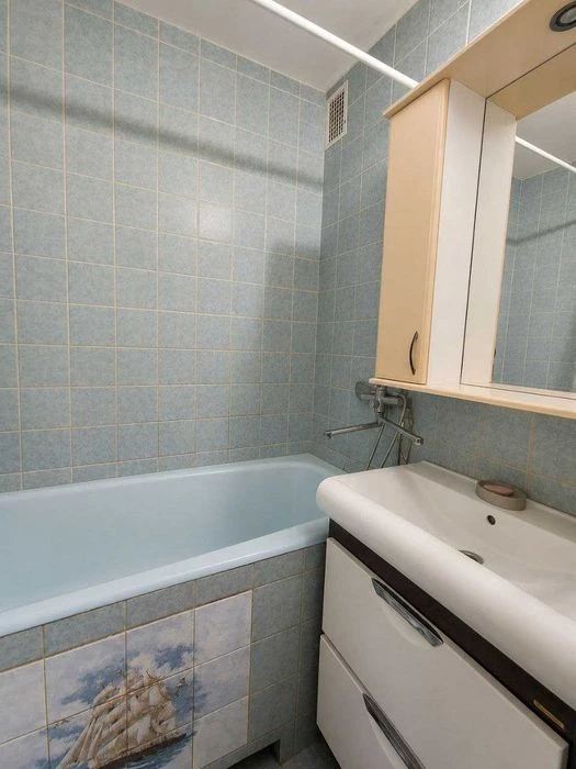 Продам 2 кімнатну квартиру Стара Подусівка!