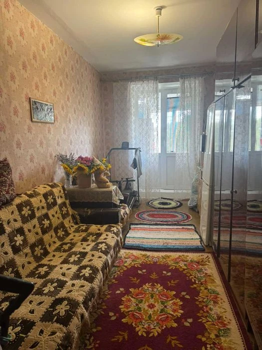 3-х кімнатна квартира по вул. Соборності ( цегла не кутова)