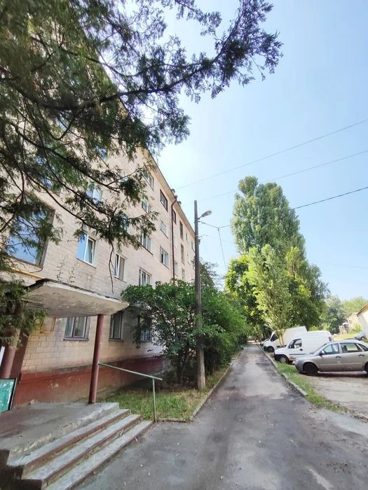 4-кімнатна квартира 64 м² | проспект Лук'яненка | Район Нива