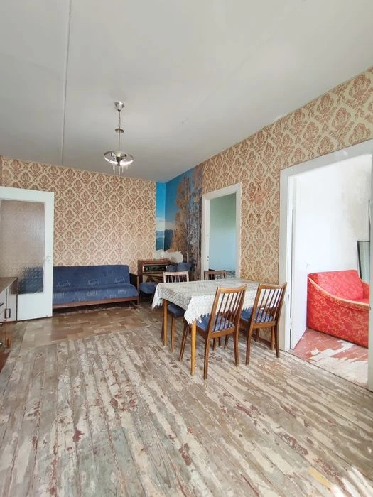 4-кімнатна квартира 64 м² | проспект Лук'яненка | Район Нива