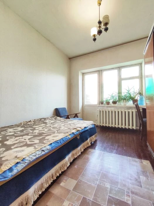 4-кімнатна квартира 64 м² | проспект Лук'яненка | Район Нива