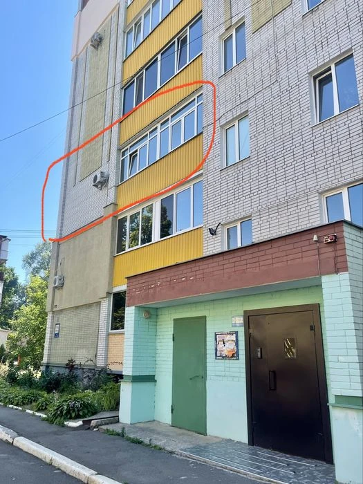 ТОР-ЦЕНТР-Продам квартиру 109,6м2 з автономним опаленням , 3