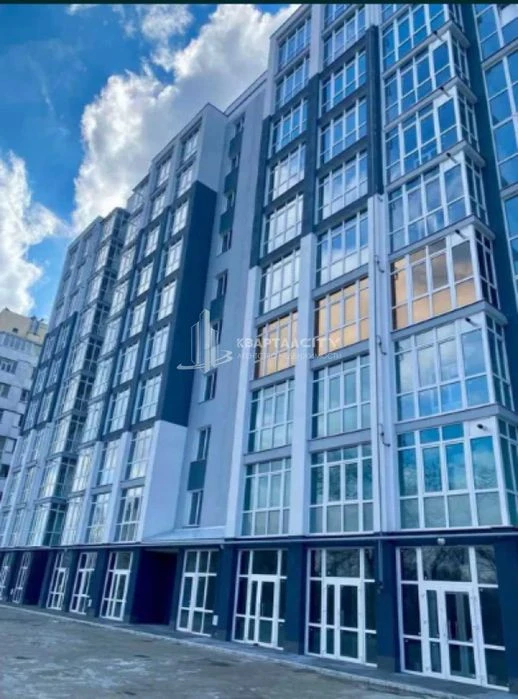 З ремонтом у самому центрі в новому будинку  р-н Прогресу