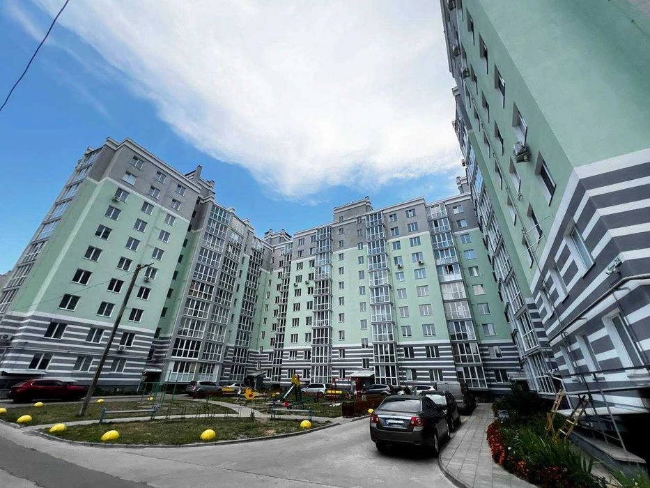 продам квартиру вулиця Волковича новобудова