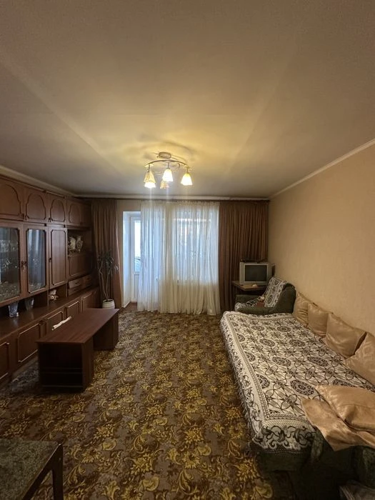 Продам 3х кім.кв. в р-ні 5 кутів по пр-ту Перемоги