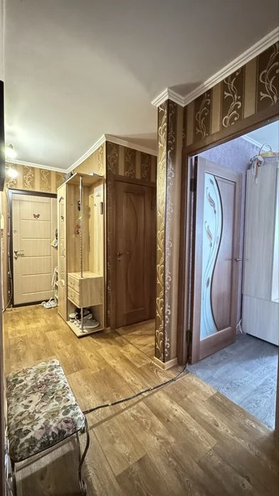 Продаж 2 - кімн. квартири , Л.Лукʼяненка, ринок Нива