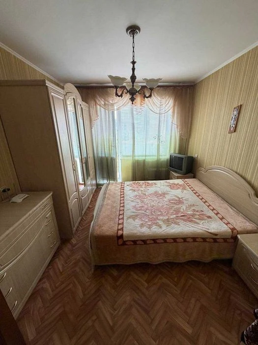 Продам 3-х комн. квартиру, р-н Центр