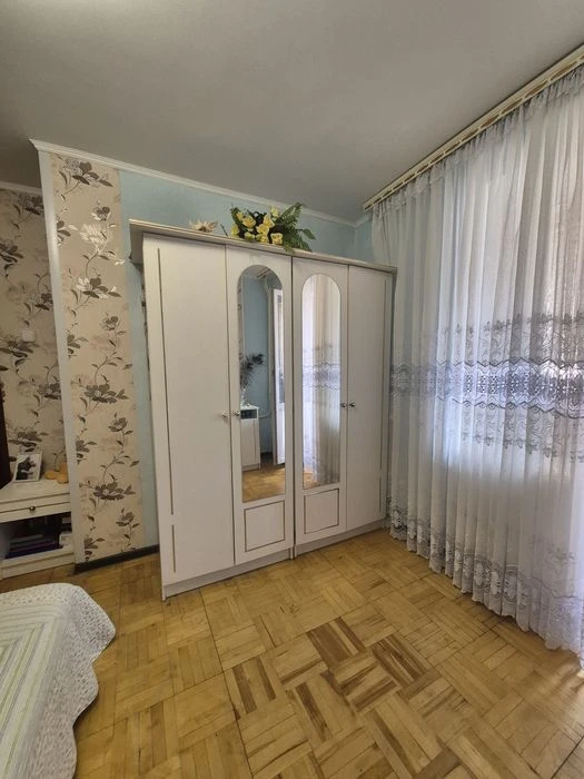 3-кімнатна квартира в Центрі Ya